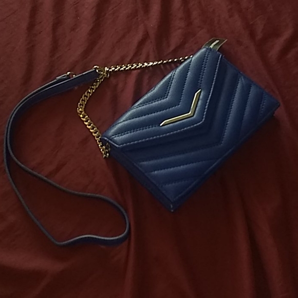 NWT Express Blue Quilted Crossbody - Picture 1 of 3